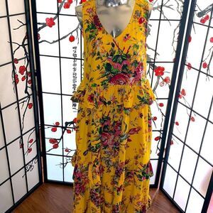 Yellow bohemian floral print dress size Small